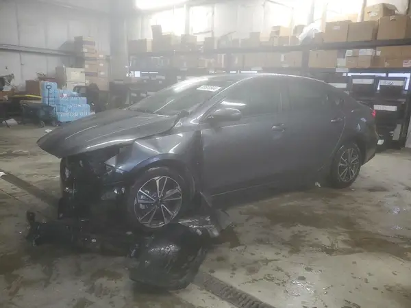 3KPF24AD9NE478512 2022 KIA FORTE - Image 1