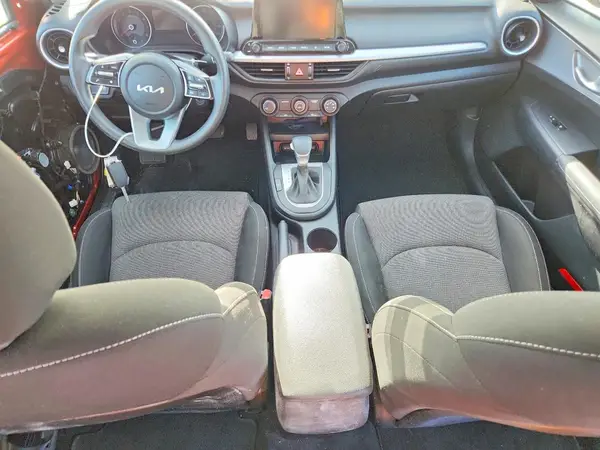 3KPF24AD9NE486562 2022 KIA FORTE - Image 8
