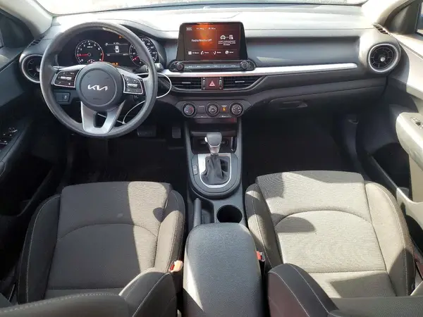 3KPF24AD9NE488117 2022 KIA FORTE - Image 8