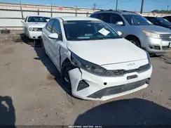 3KPF24AD9NE490305 2022 KIA FORTE