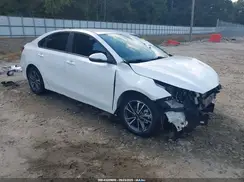 3KPF24AD9NE491261 2022 KIA FORTE