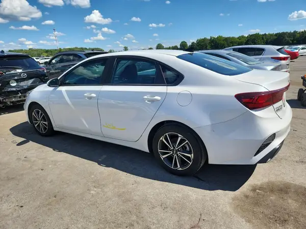3KPF24AD9NE491289 2022 KIA FORTE - Image 2