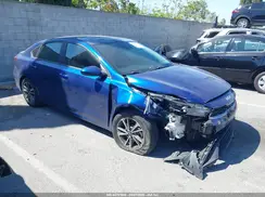 3KPF24AD9NE497612 2022 KIA FORTE