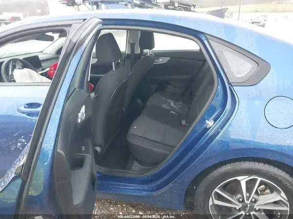 3KPF24AD9PE507381 2023 KIA FORTE - Image 8