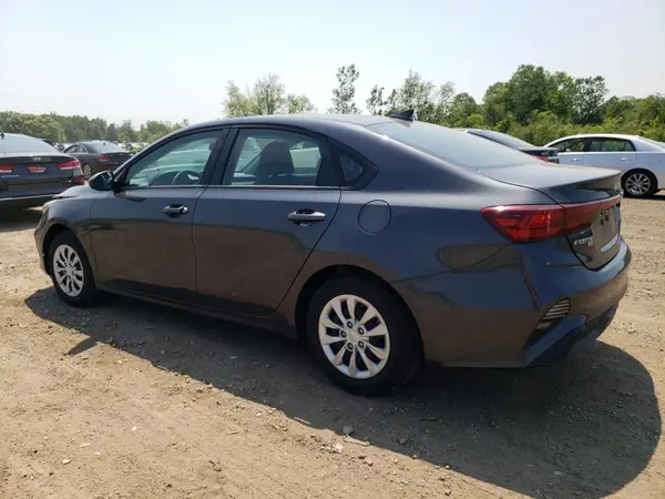 3KPF24AD9PE521118 2023 KIA FORTE - Image 2