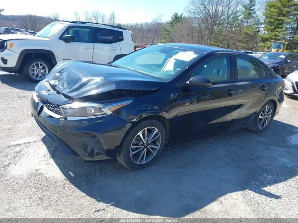 3KPF24AD9PE525539 2023 KIA FORTE - Image 2