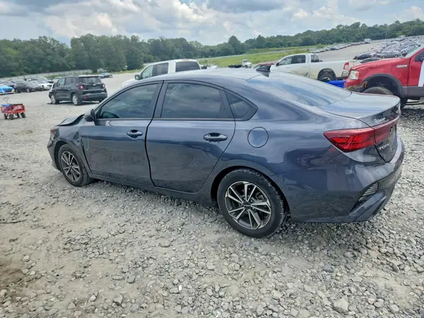 3KPF24AD9PE530479 2023 KIA FORTE - Image 2