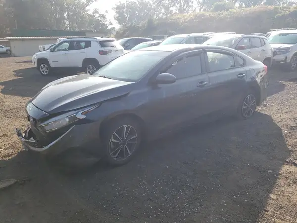 3KPF24AD9PE536329 2023 KIA FORTE - Image 1