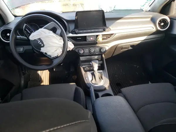 3KPF24AD9PE536329 2023 KIA FORTE - Image 8