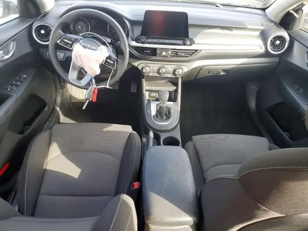 3KPF24AD9PE539229 2023 KIA FORTE - Image 8