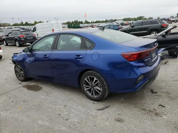 3KPF24AD9PE547184 2023 KIA FORTE - Image 2