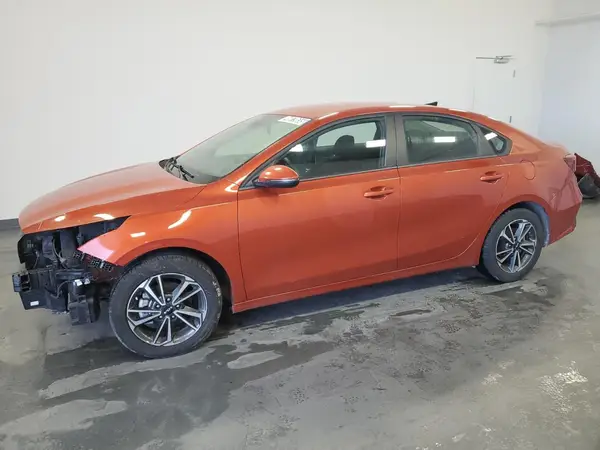 3KPF24AD9PE548240 2023 KIA FORTE - Image 1