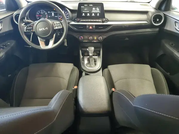 3KPF24AD9PE548240 2023 KIA FORTE - Image 8