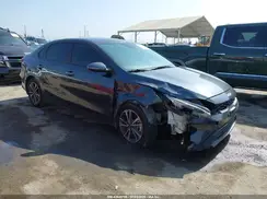 3KPF24AD9PE550621 2023 KIA FORTE