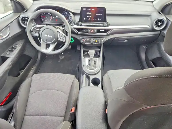 3KPF24AD9PE551266 2023 KIA FORTE - Image 8
