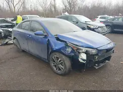 3KPF24AD9PE551882 2023 KIA FORTE