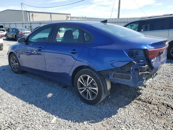 3KPF24AD9PE553339 2023 KIA FORTE - Image 2