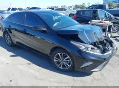 3KPF24AD9PE555110 2023 KIA FORTE