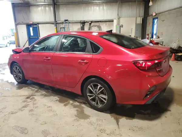3KPF24AD9PE571212 2023 KIA FORTE - Image 2