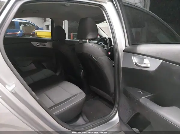 3KPF24AD9PE572148 2023 KIA FORTE - Image 8