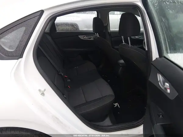 3KPF24AD9PE573400 2023 KIA FORTE - Image 8