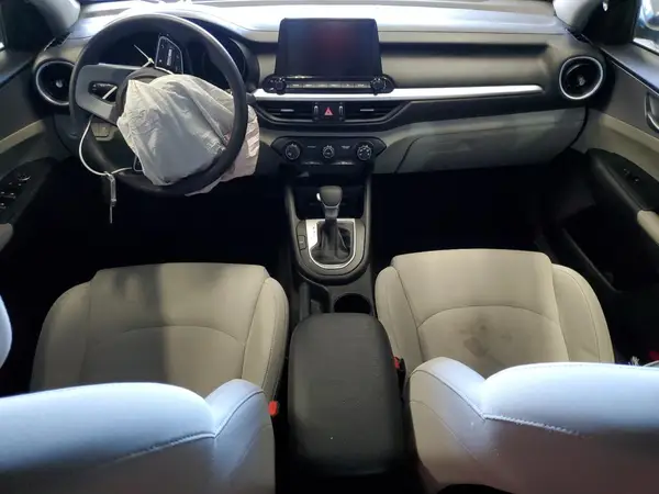 3KPF24AD9PE574269 2023 KIA FORTE - Image 8