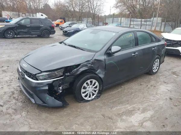 3KPF24AD9PE577382 2023 KIA FORTE - Image 2