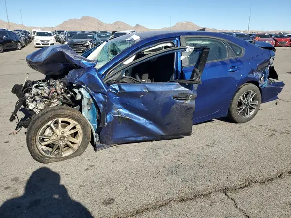 3KPF24AD9PE578872 2023 KIA FORTE - Image 1