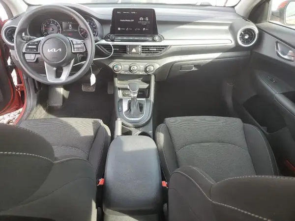 3KPF24AD9PE580525 2023 KIA FORTE - Image 8
