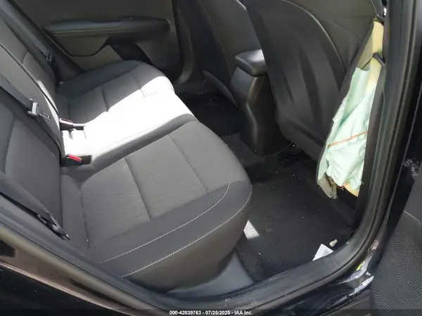 3KPF24AD9PE581299 2023 KIA FORTE - Image 8