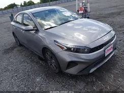 3KPF24AD9PE582257 2023 KIA FORTE