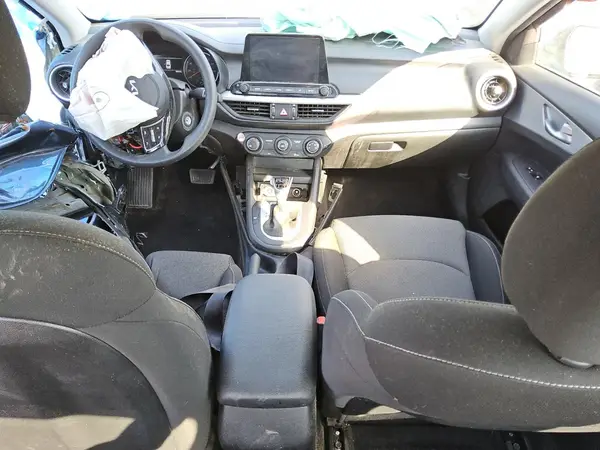 3KPF24AD9PE584817 2023 KIA FORTE - Image 8