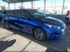 3KPF24AD9PE585157 2023 KIA FORTE