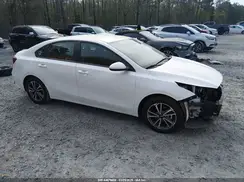 3KPF24AD9PE589967 2023 KIA FORTE