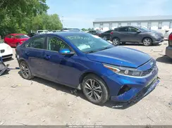 3KPF24AD9PE595624 2023 KIA FORTE