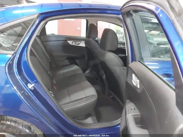3KPF24AD9PE595915 2023 KIA FORTE - Image 8