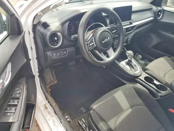 3KPF24AD9PE597079 2023 KIA FORTE - Image 8