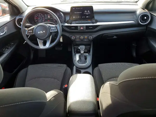 3KPF24AD9PE598202 2023 KIA FORTE - Image 8