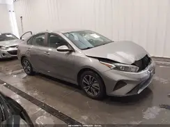 3KPF24AD9PE599897 2023 KIA FORTE