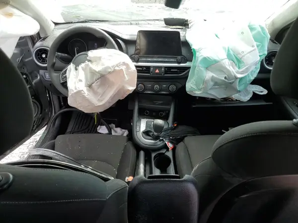 3KPF24AD9PE602376 2023 KIA FORTE - Image 8