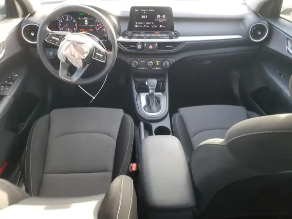3KPF24AD9PE609327 2023 KIA FORTE - Image 8