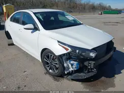 3KPF24AD9PE611580 2023 KIA FORTE