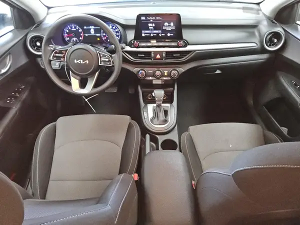 3KPF24AD9PE616133 2023 KIA FORTE - Image 8