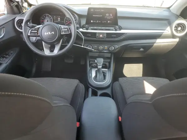 3KPF24AD9PE616889 2023 KIA FORTE - Image 8