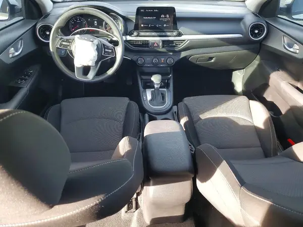 3KPF24AD9PE620117 2023 KIA FORTE - Image 8