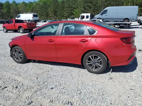 3KPF24AD9PE623647 2023 KIA FORTE - Image 2
