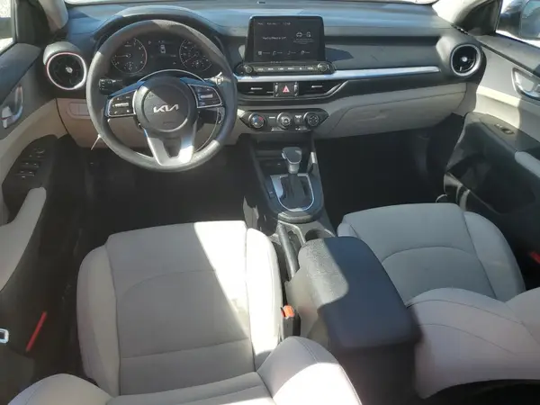 3KPF24AD9PE624328 2023 KIA FORTE - Image 8