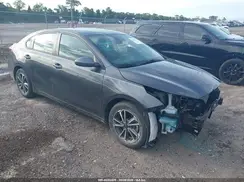 3KPF24AD9PE627374 2023 KIA FORTE