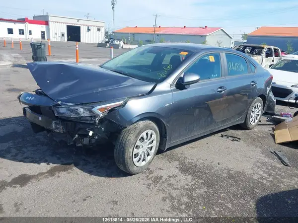 3KPF24AD9PE627472 2023 KIA FORTE - Image 2