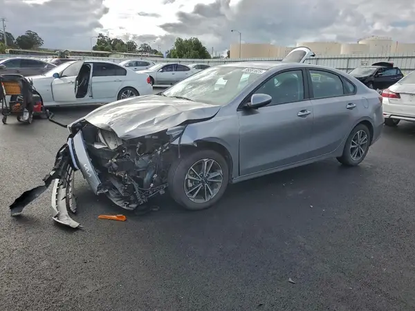 3KPF24AD9PE629559 2023 KIA FORTE - Image 1